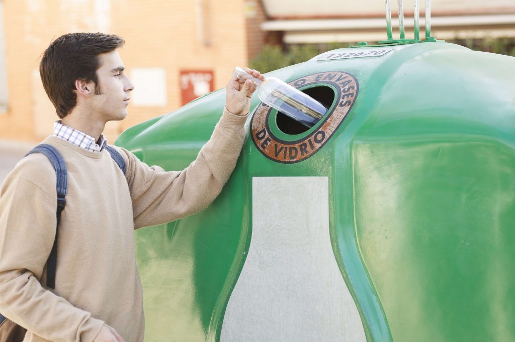 Alicante lidera el reciclaje de vidrio en la Comunitat Valenciana con más de 46.000 toneladas en 2025