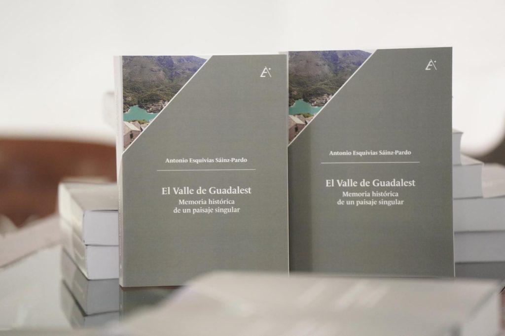 El Castell de Guadalest presenta el libro definitivo sobre su valle tras cinco años de investigación 1