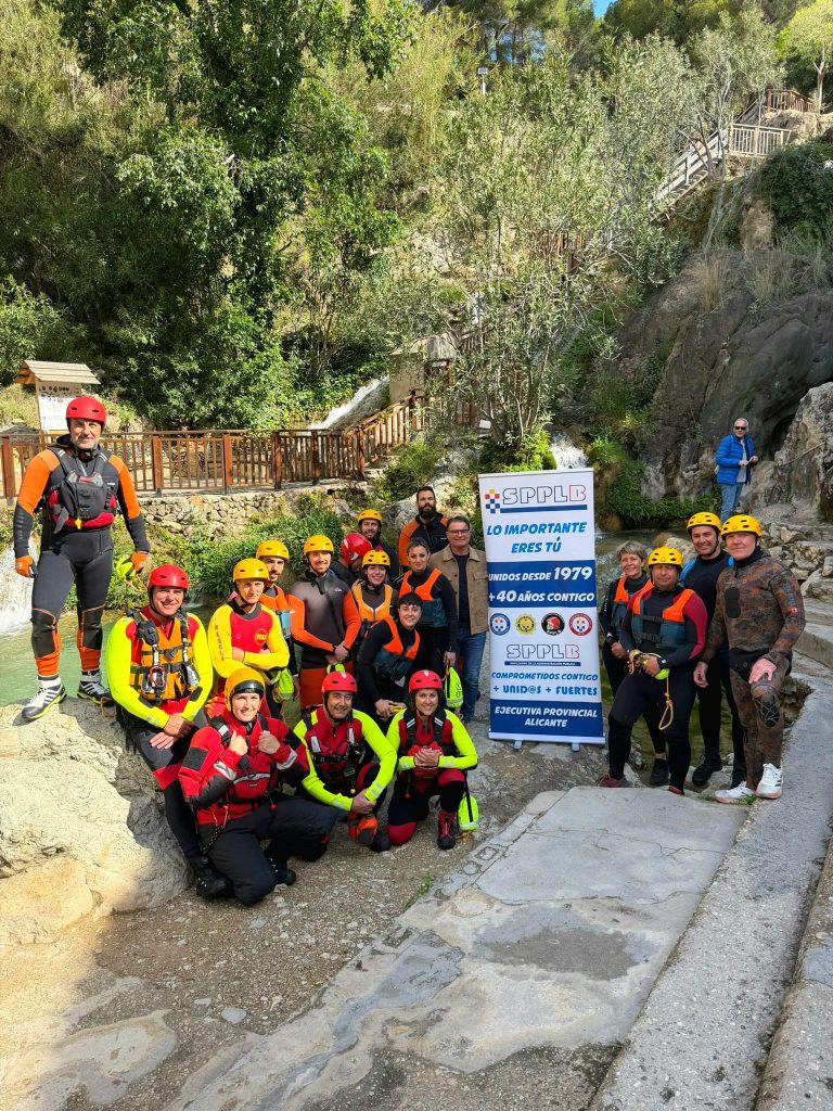 Lleno absoluto en Callosa d’en Sarrià en jornada de rescate en riadas