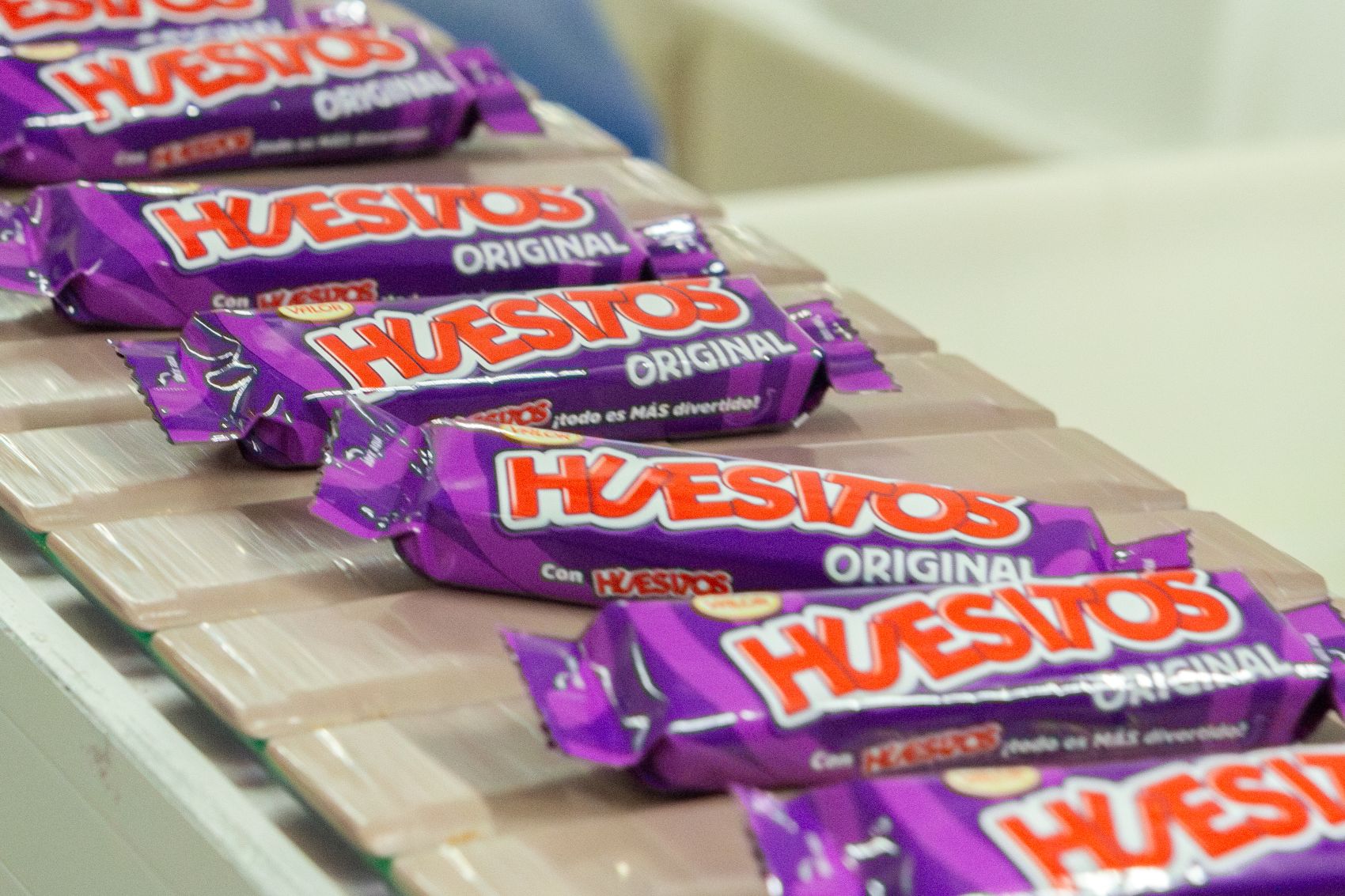 Huesitos Cumple 50 A os Historia Del Snack L der En Espa a Y Su 