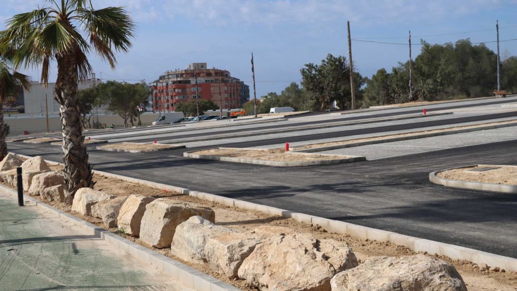 Benidorm mejorará la presión del riego en el aparcamiento de Beniardá y el parque de la Séquia Mare con una inversión de 14.645 euros