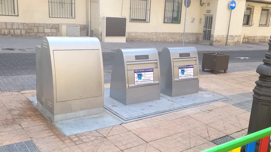PSOE y PP chocan en Benidorm por la subida de la tasa de basura y el ahorro municipal de 43 millones