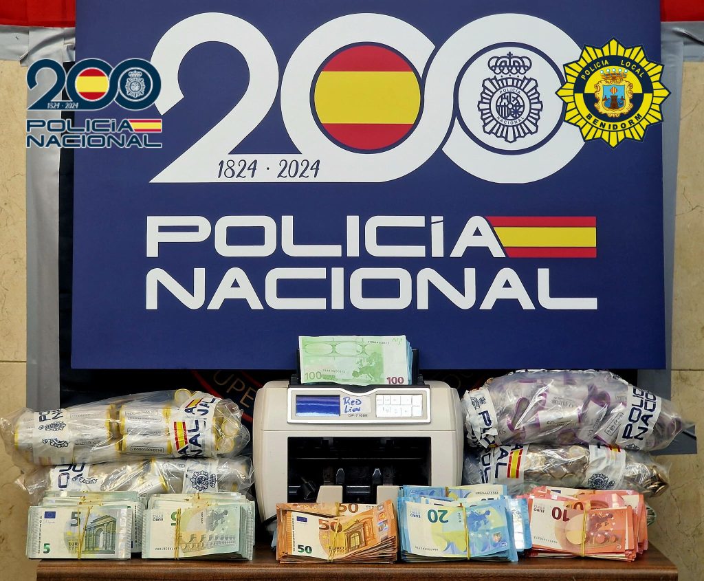 La Policía Nacional detiene a 80 personas en una macro operación policial contra el tráfico de drogas en establecimientos de ocio 1