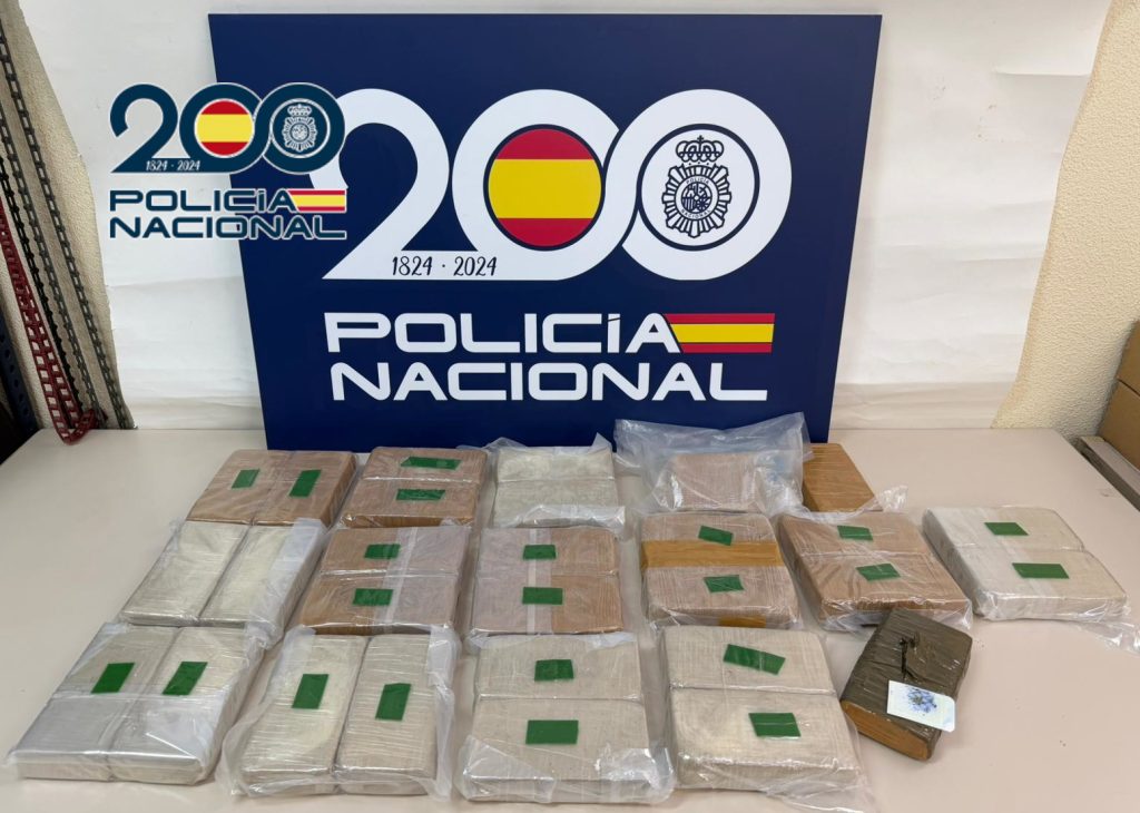 La Policía Nacional interviene cerca de 15 kilos de heroína en Benidorm y detiene a tres hombres