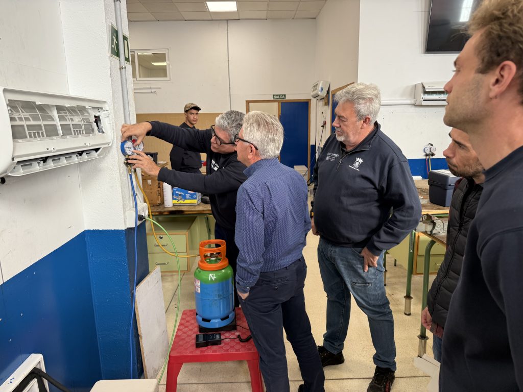 15 desempleados se forman en el Curso de Calefacción de La Nucía con una inversión de 52.245 euros