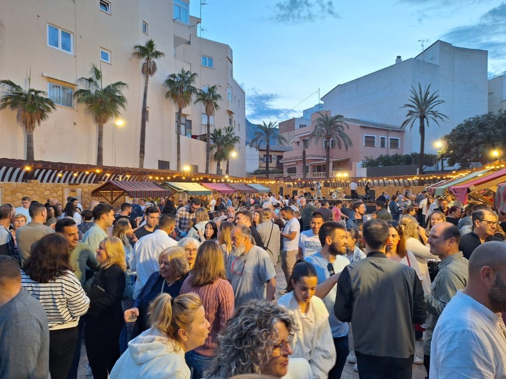La III Nit de Vins volverá a llenar de música, gastronomía y vino el corazón de Polop de la Marina