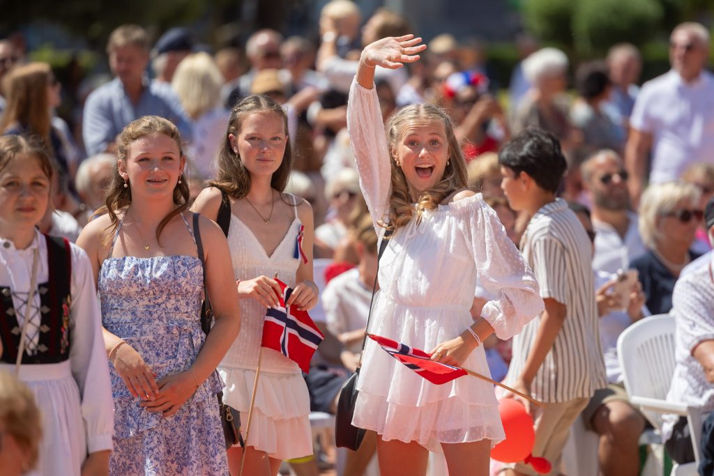 L’Alfàs del Pi celebra el Día Nacional de Noruega con cambios en el desfile del 17 de mayo