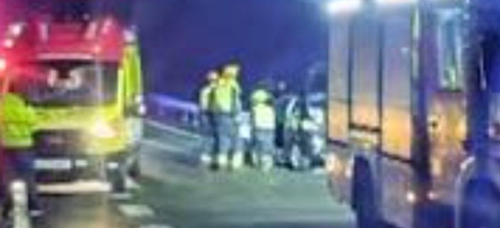 Al menos un muerto y un herido crítico tras un accidente en la curva de El Blanquet en el termino municipal de Polop 0