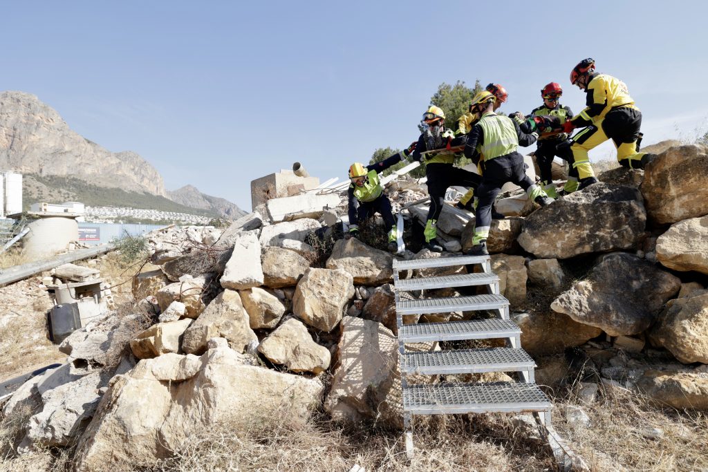 La Nucía acoge el primer simulacro de riesgo sísmico de la Generalitat Valenciana con 115 efectivos