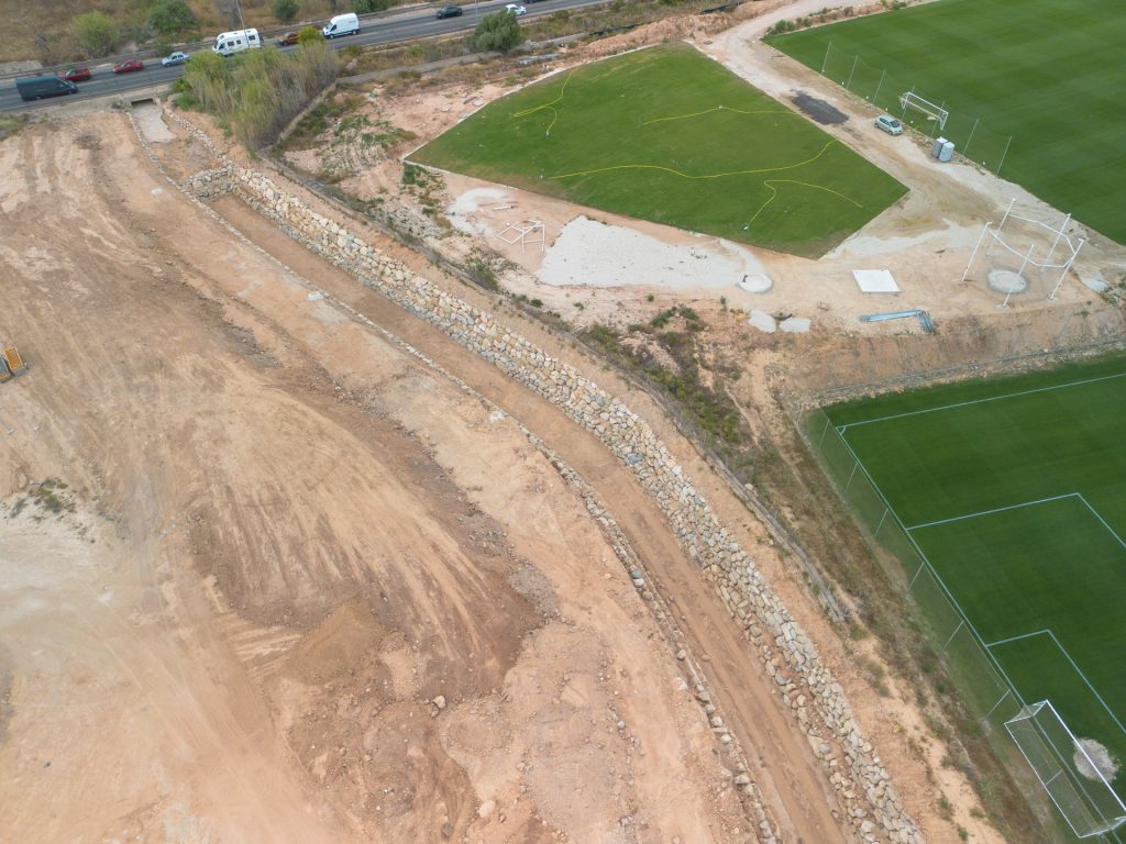 Las obras de encauzamiento del Barranco Hondo de l’Alfàs del Pi encaran su recta final