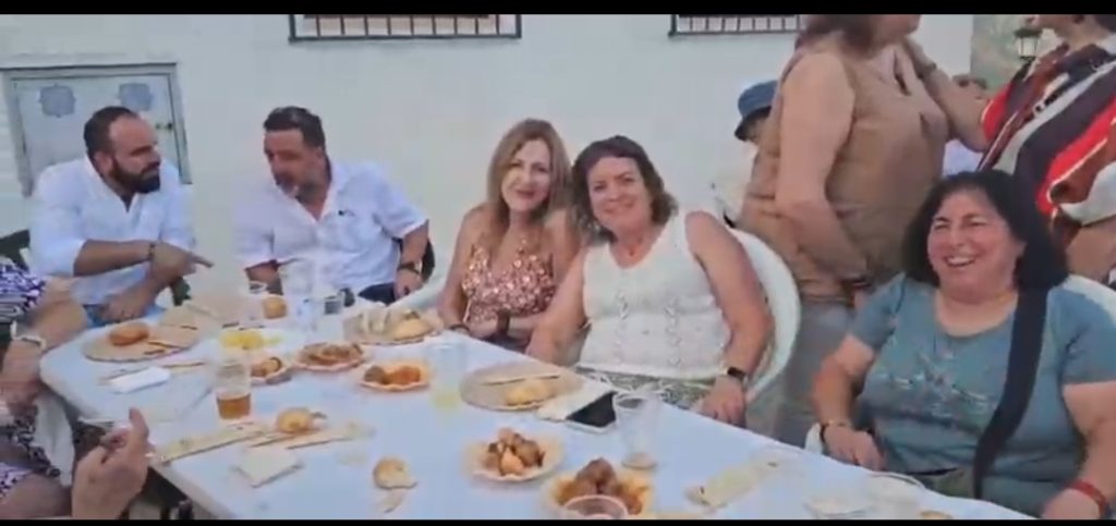 El Castell de Guadalest celebra con éxito el XXIV Encuentro de la Tercera Edad con la participación de 200 personas 2