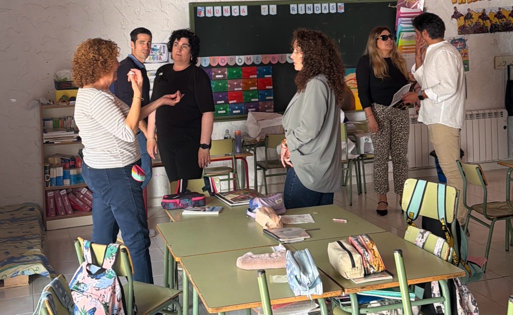 Educación e Infraestructuras revisan las necesidades de mantenimiento de los colegios públicos de Altea