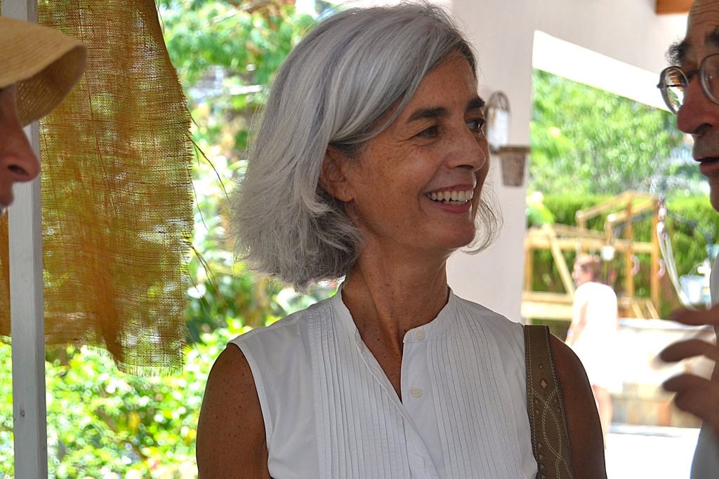 Una biznieta de Sorolla y Damiá, autores del cartel y pregón del 40 aniversario del Castell de l’Olla de Altea 1