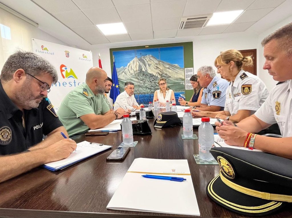 Finestrat coordina el dispositivo especial de seguridad para las Fiestas Patronales 2026 en la Junta Local de Seguridad 0