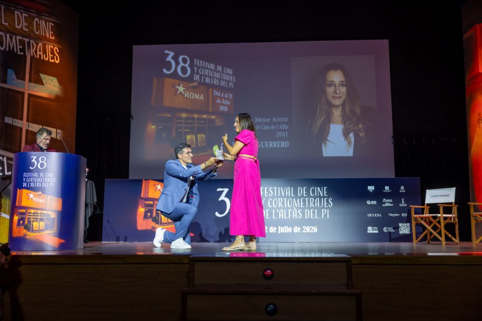 Raquel Guerrero recibe un reconocimiento pendiente desde 2011