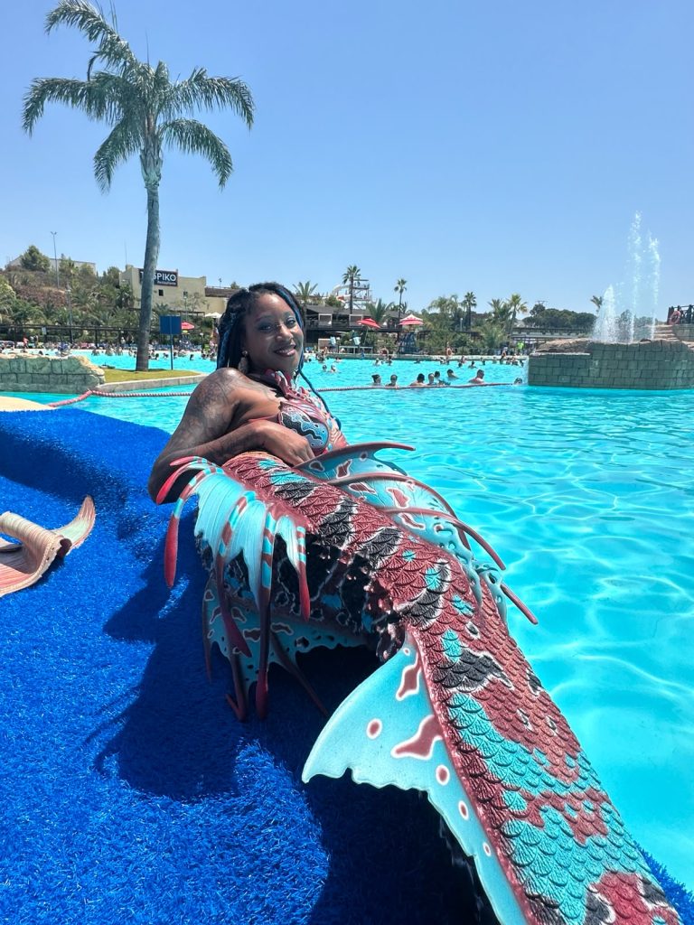 Benidorm acoge la mayor reunión internacional de sirenas y tritones que se celebra en España