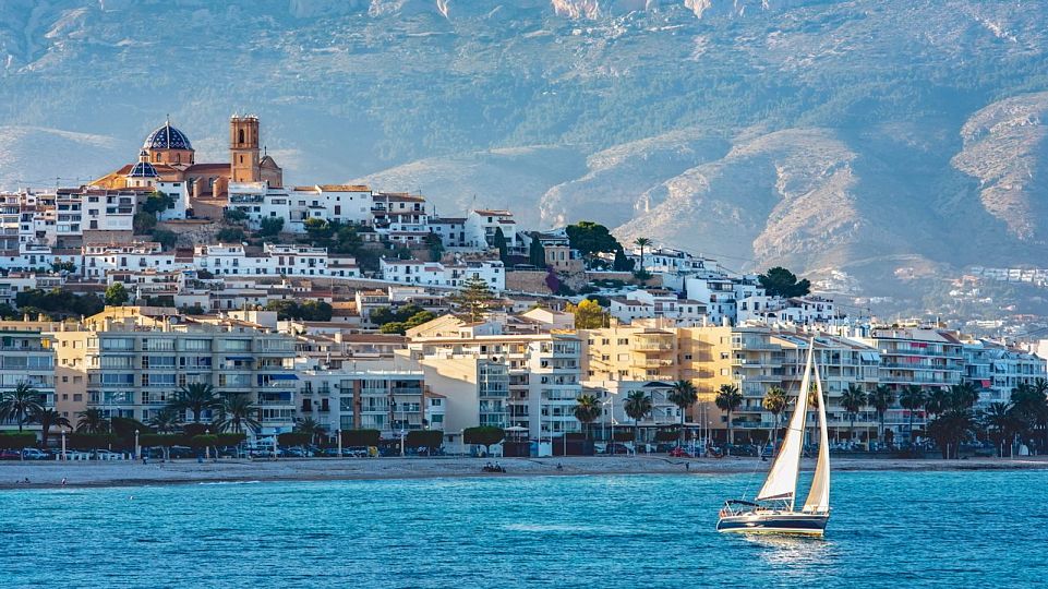 vivienda turística Altea, ordenanza viviendas turísticas, Urbanismo Altea, Jose Orozco, turismo sostenible Altea, vivienda residencial Altea