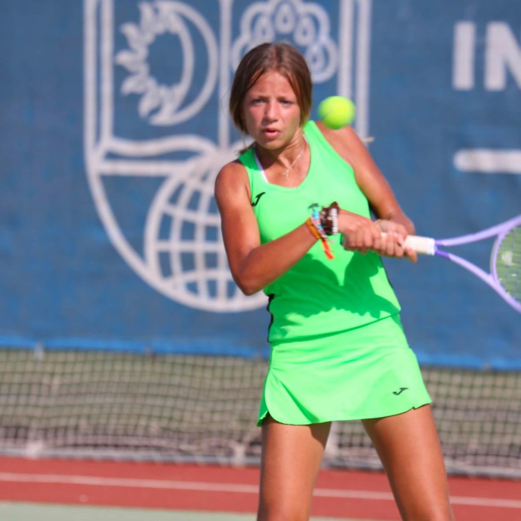 El Tennis Europe Juan Fuster Zaragoza reúne a 160 jóvenes tenistas en Lope de Vega International School
