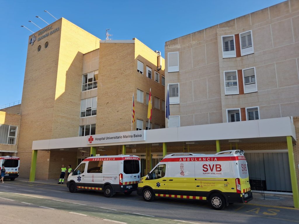 Hospital Marina Baixa reduce un 75% la espera quirúrgica prioritaria