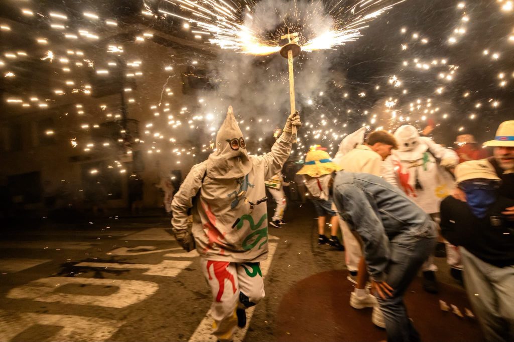 Correfocs Día de Sant Bertomeu Finestrat 