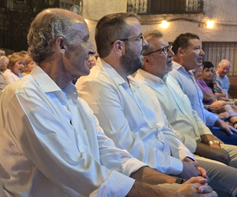 Camps se apoya en un reducido núcleo municipal de la Marina Baixa para su batalla por el PP 3