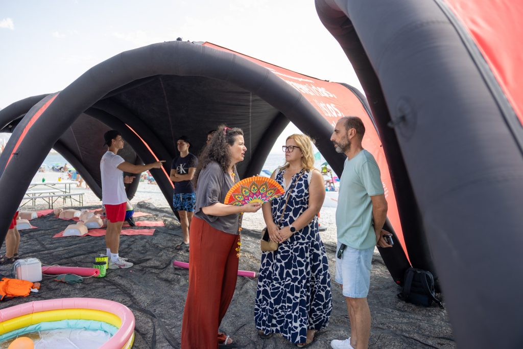 Presentación de la campaña de prevención de ahogamientos Prevenidos, listos, ya en la playa de l'Albir