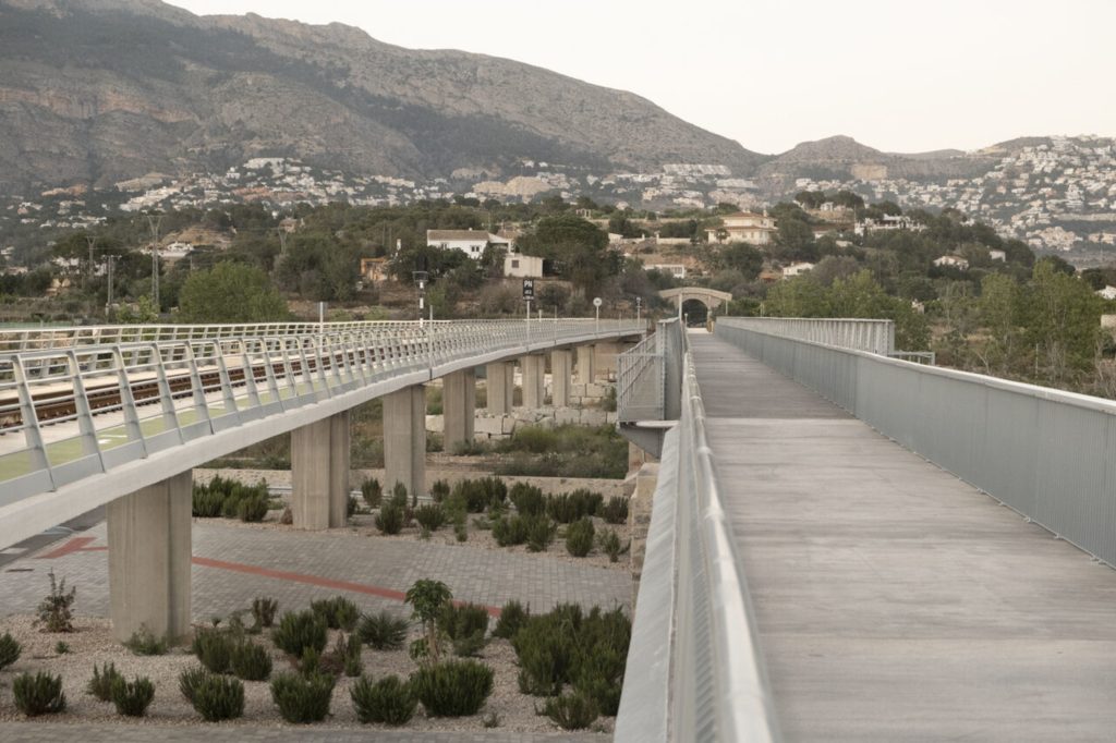 Los viaductos de la Línea 9 del TRAM en el Algar y Mascarat ganan el Premio FOPA a la Mejor Obra de Alicante