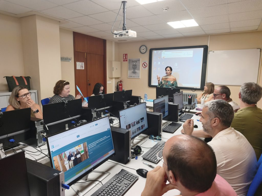 La Diputación de Alicante enseña a 15 municipios a actualizar sus portales de transparencia