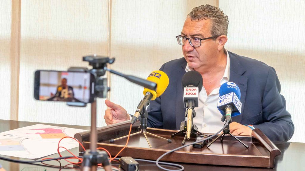 Benidorm inicia los trámites para crear una gran bolsa de suelo dotacional junto al Salt de l’Aigüa
