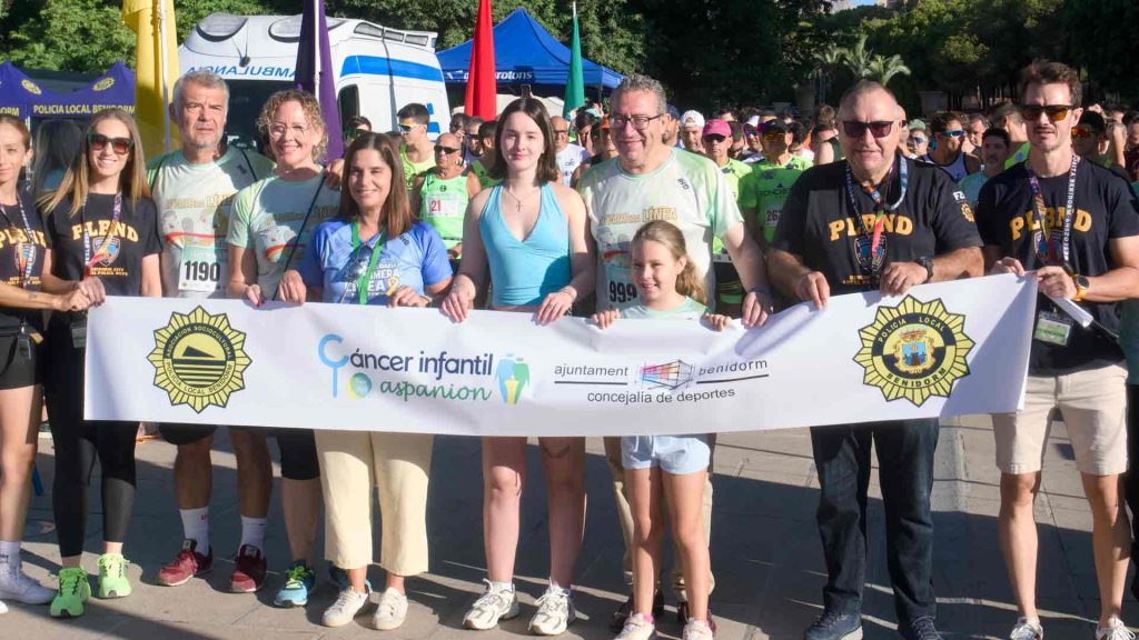 Benidorm recauda 27.000 euros contra el cáncer en la cuarta edición de la carrera solidaria ‘En Primera Línea’