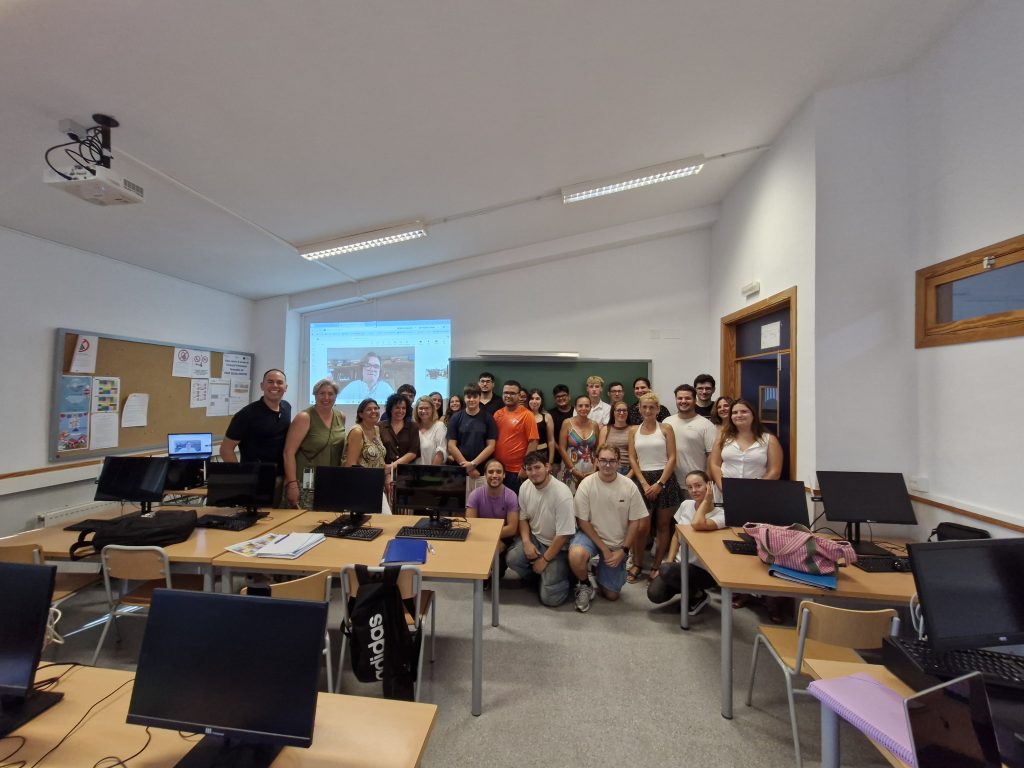 El IES Bellaguarda internacionaliza su laboratorio turístico PLETUR+ a través del programa Erasmus+