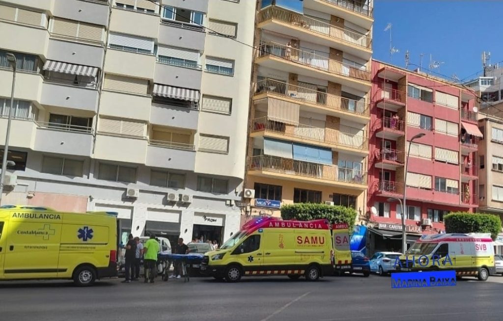 Un hombre resulta herido tras caer desde un piso en Villajoyosa