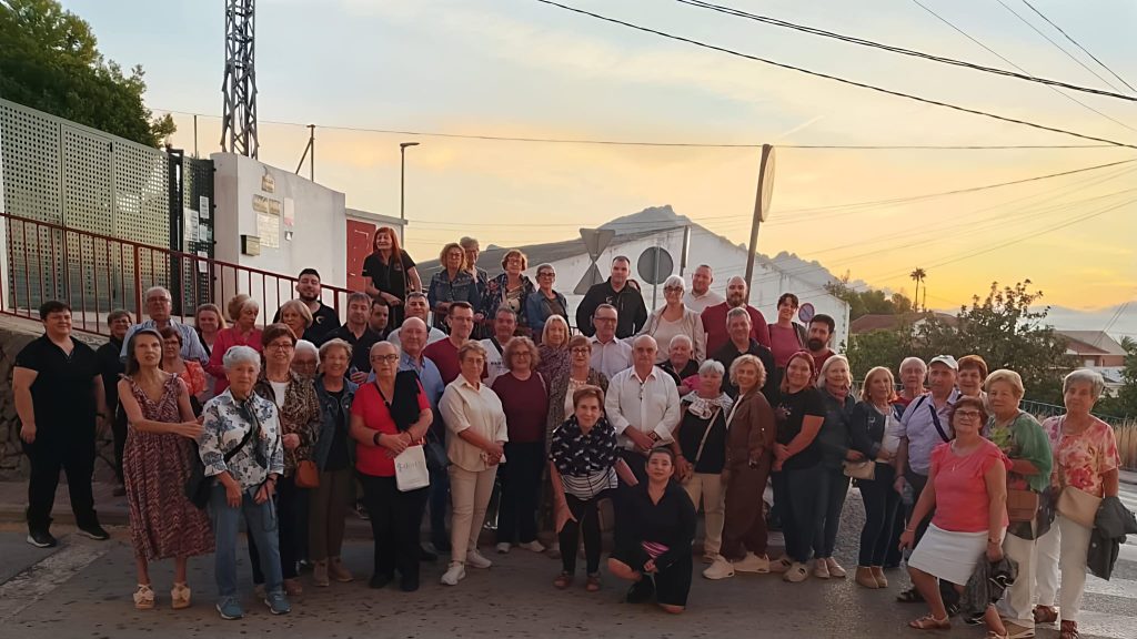 La Divina Aurora vuelve a llenar de tradición las calles de Callosa d’en Sarrià