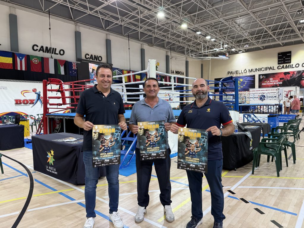250 jóvenes boxeadores de 21 países compiten en el Boxam La Nucía 2026