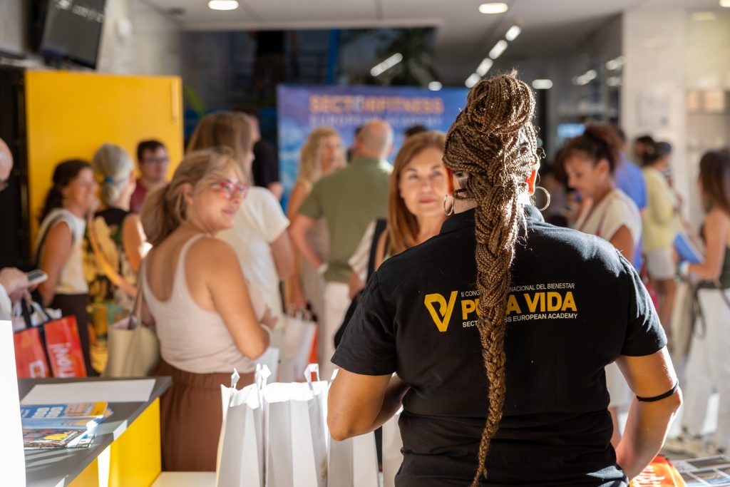 El IV Congreso Pura Vida reúne a 300 personas en L'Alfàs del Pi