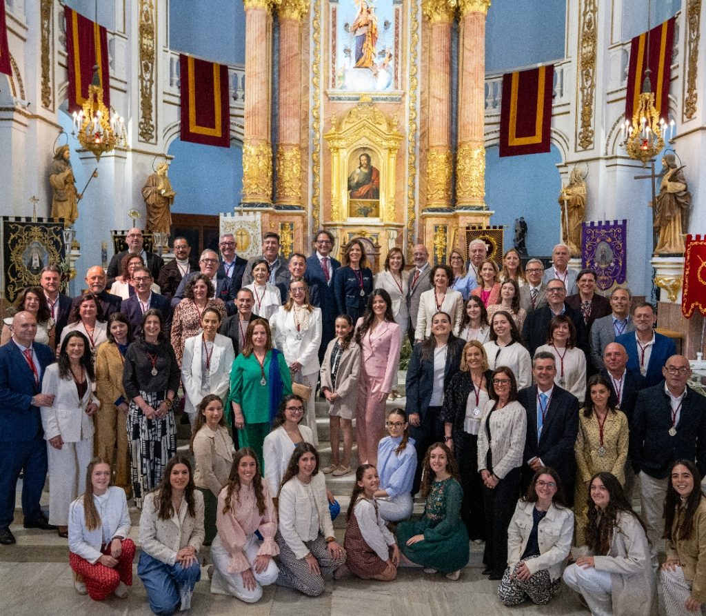 Alberto Gutiérrez y Vigela Lloret, clavarios del Cristo de Altea 2026: «El Cristo es algo que entra en todas las casas de Altea» 1