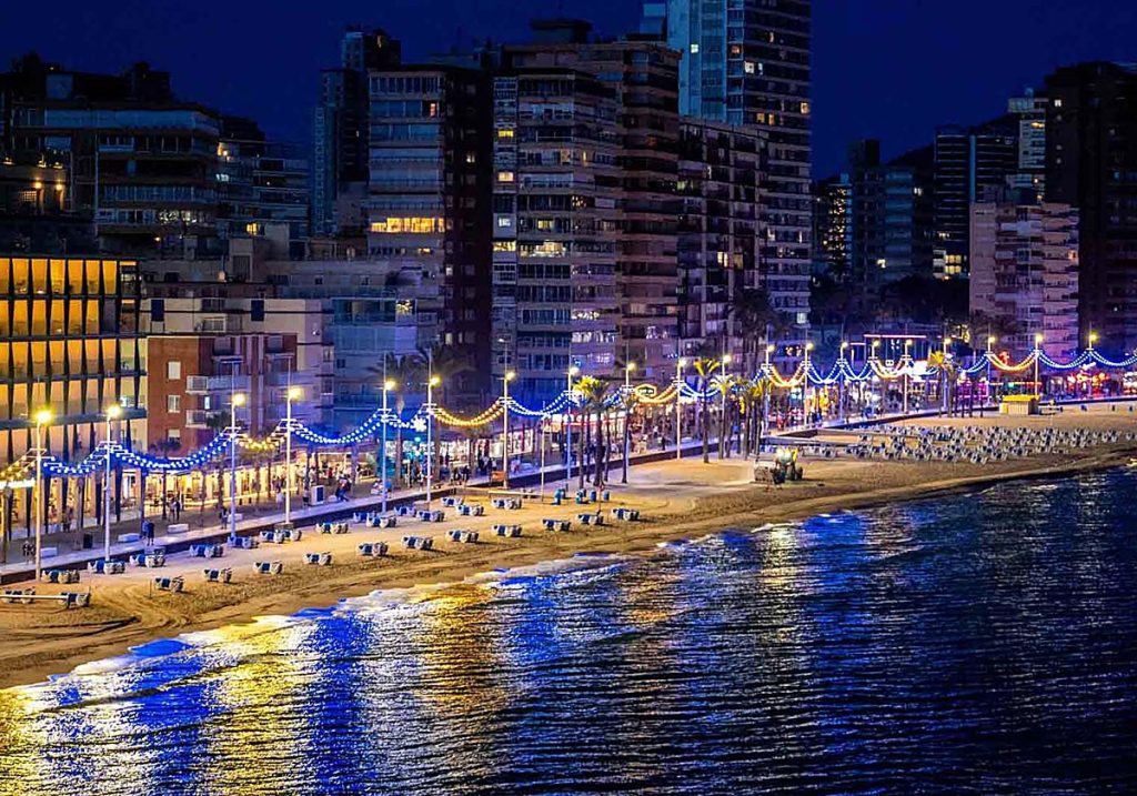 La Comunitat Valenciana roza el lleno hotelero en agosto con un 92,7% de ocupación y Benidorm alcanza el 93,7%