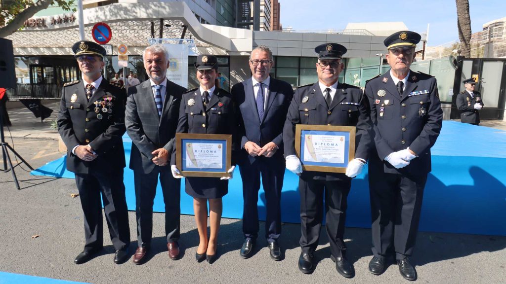 Benidorm rinde homenaje a la Policía Nacional en la festividad de los Ángeles Custodios