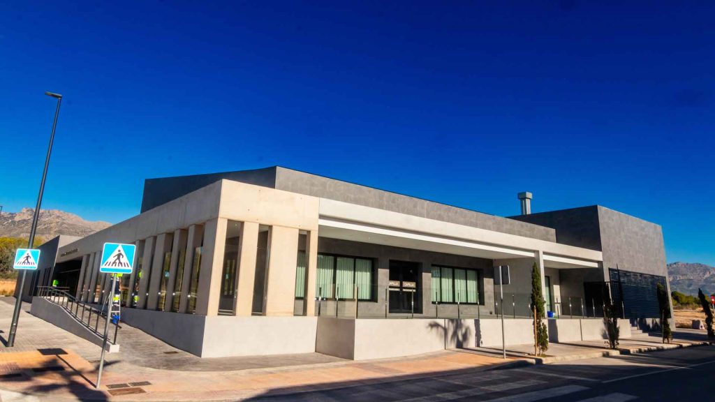 Los benidormenses podrán visitar el nuevo tanatorio municipal este fin de semana de Todos los Santos