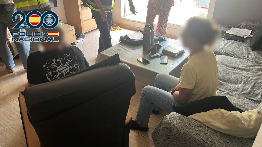 Cae una banda criminal tras robar un armero de 200 kilos con una pistola entre Alicante y Villajoyosa