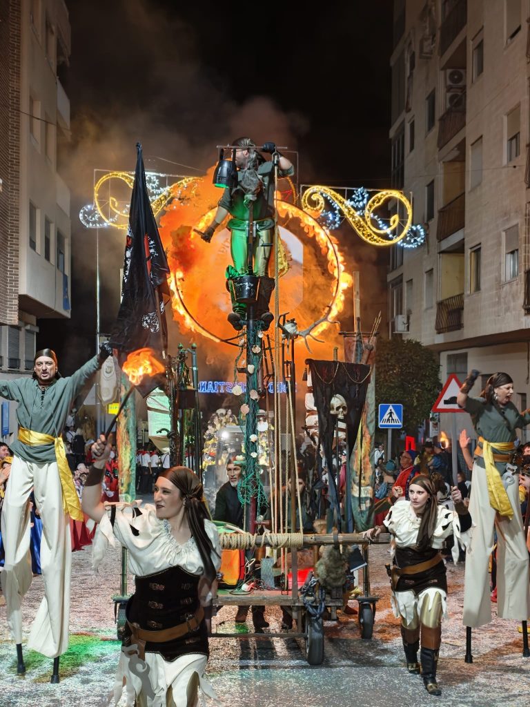 La Entrada Cristiana llena de color y vistosidad las calles de Callosa d’en Sarrià 5