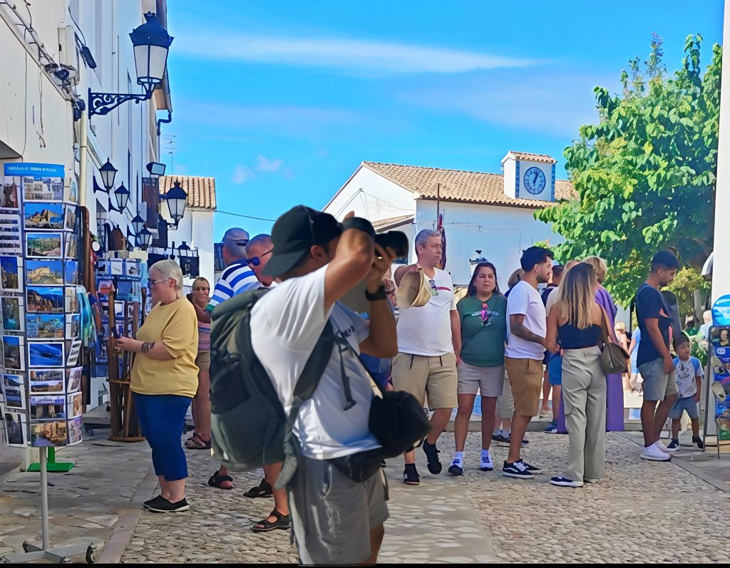 Influencers italianos visitan la Costa Blanca de la mano del Patronato Provincial de Turismo 