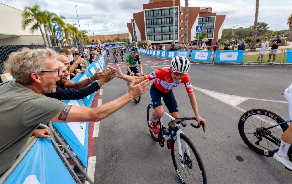 Enric Más y Paula Blasi brillan en el Critérium Internacional de La Nucía 0