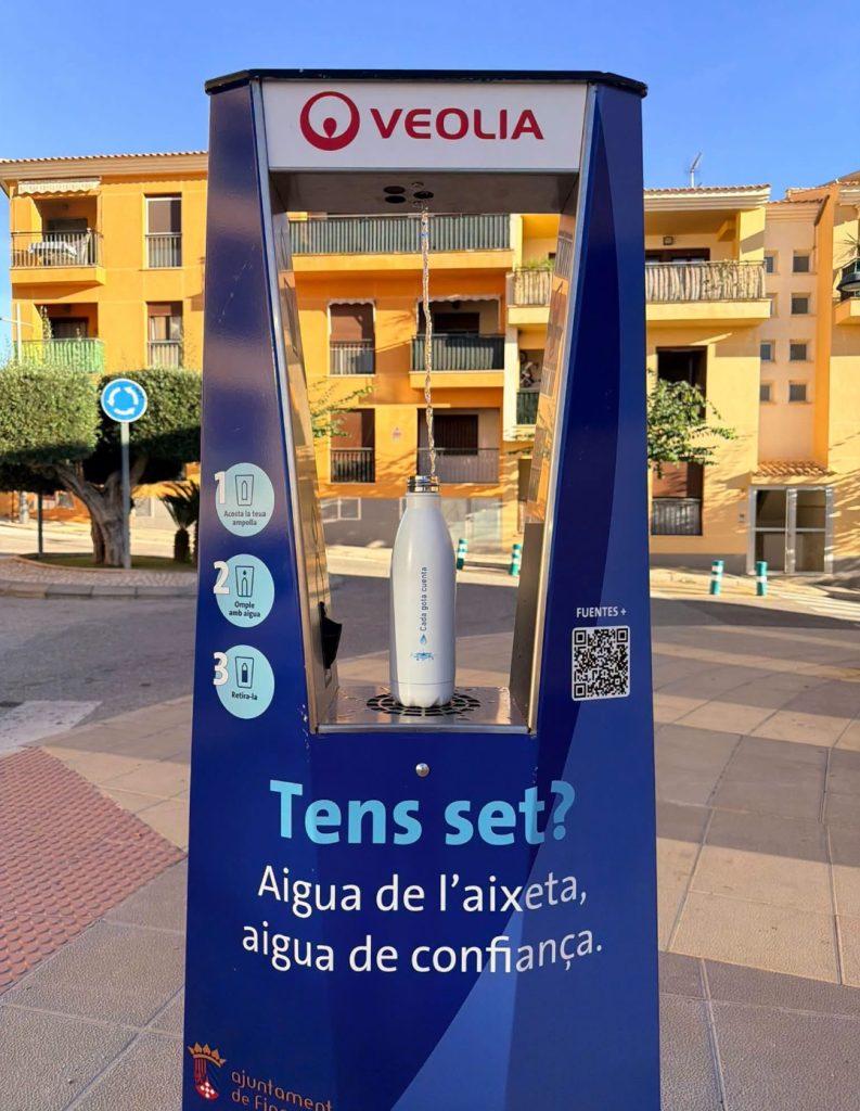 Finestrat estrena fuentes de agua potable refrigerada en La Cala, Balcó de Finestrat y el casco histórico 2